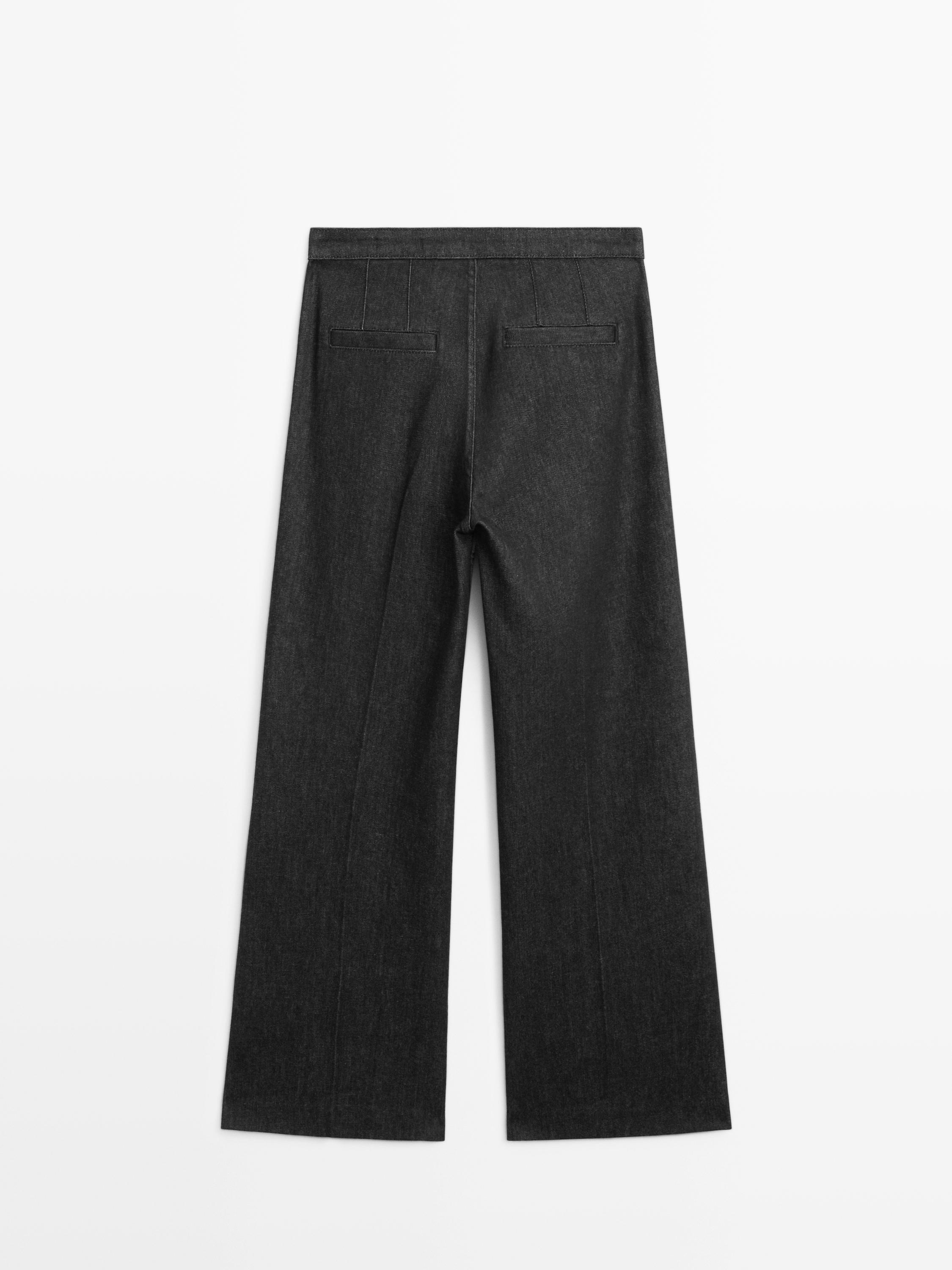 Flared high-waist jeans